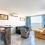 1Br Acogedor Apt En El Laguito Y Piscina