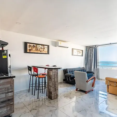 1br Acogedor Apt En El Laguito Y Piscina Apartamento